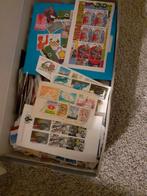 Doos Nederland onafgeweekt., Postzegels en Munten, Postzegels | Volle albums en Verzamelingen, Ophalen of Verzenden, Nederland