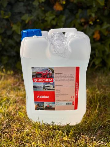 Adblue 10 liter met schenktuit beschikbaar voor biedingen
