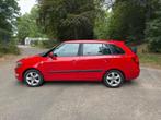 Skoda Fabia 1.2 TDI 55KW Combi 2011 Rood, Auto's, Skoda, Euro 5, Zwart, 1199 cc, Stationwagon
