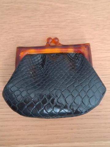Vintage knipportemonnee / knipbeursje. Donkerbruin. 11x9x3  beschikbaar voor biedingen