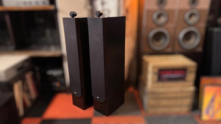 Bowers & Wilkins Preference 6 (B&W P6) • BRITSE TOPKLASSE, Audio, Tv en Foto, Luidsprekers, Zo goed als nieuw, Front, Rear of Stereo speakers