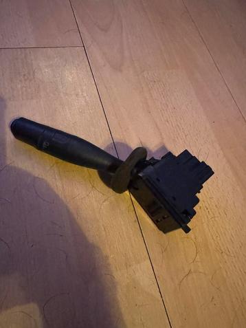 Peugeot knipperlicht schakelaar beschikbaar voor biedingen