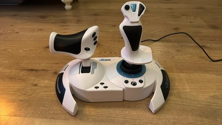 Thrustmaster T-Flight Hotas One, Computers en Software, Joysticks, Zo goed als nieuw, Ophalen