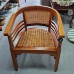 Vintage warm bruine stoel met riet, Huis en Inrichting, Stoelen, Ophalen, Riet of Rotan, Bruin, Vintage