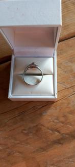 Sieraden, Sieraden, Tassen en Uiterlijk, Ringen, Bruin, Ophalen of Verzenden, 17 tot 18, Met edelsteen