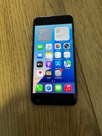 iPhone SE 2022 (wit, 64GB, iOS 26) beschikbaar voor biedingen