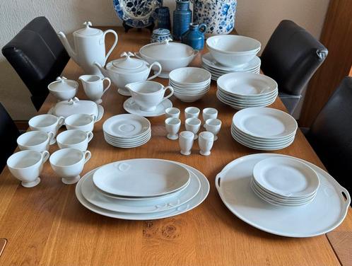 Hutschenreuther Fleuron Chloe Rotonde Porselein Servies., Verzamelen, Porselein, Kristal en Bestek, Nieuw, Compleet servies, Porselein