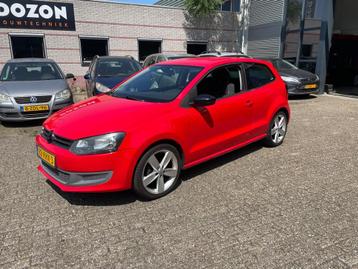Volkswagen Polo 1.2 Easyline nette auto beschikbaar voor biedingen