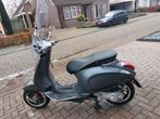 Vespa Sprint, Fietsen en Brommers, Scooters | Vespa, Benzine, Ophalen of Verzenden, Zo goed als nieuw