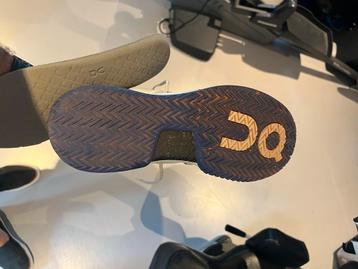 On Sportschoenen Maat 44 beschikbaar voor biedingen