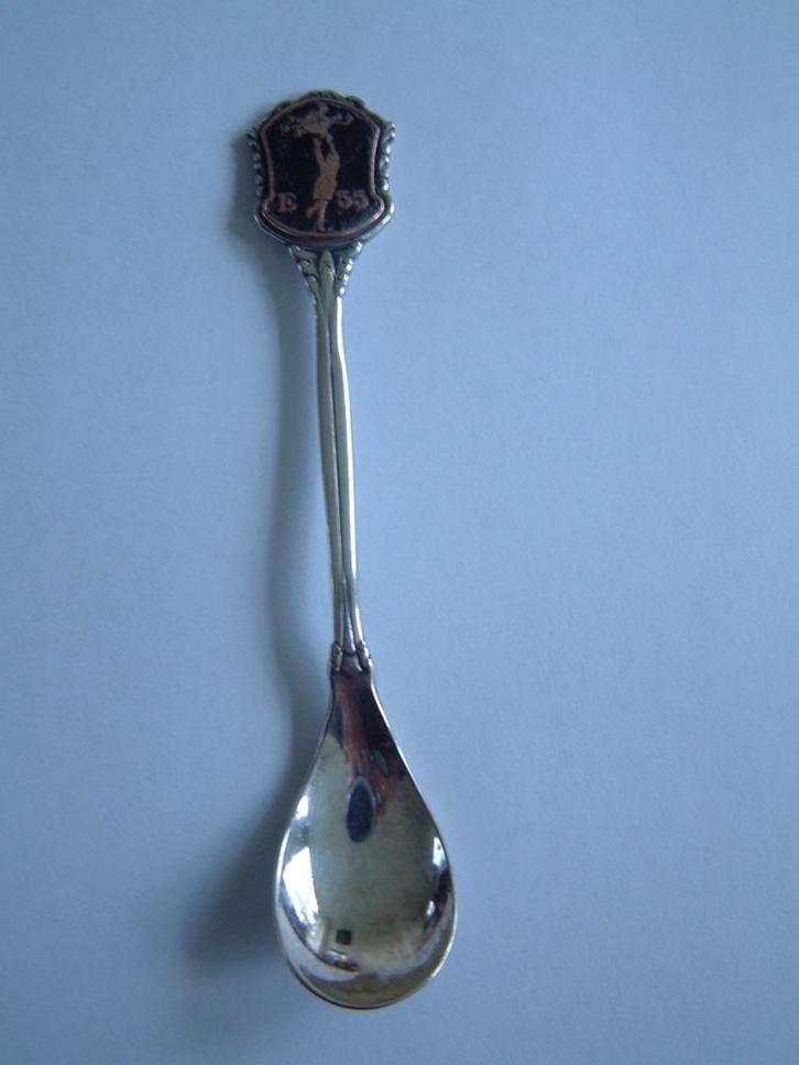 Oud lepeltje E 55 afbeelding meisje in schild nieuwpoort, Verzamelen, Overige Verzamelen, Gebruikt, Ophalen of Verzenden