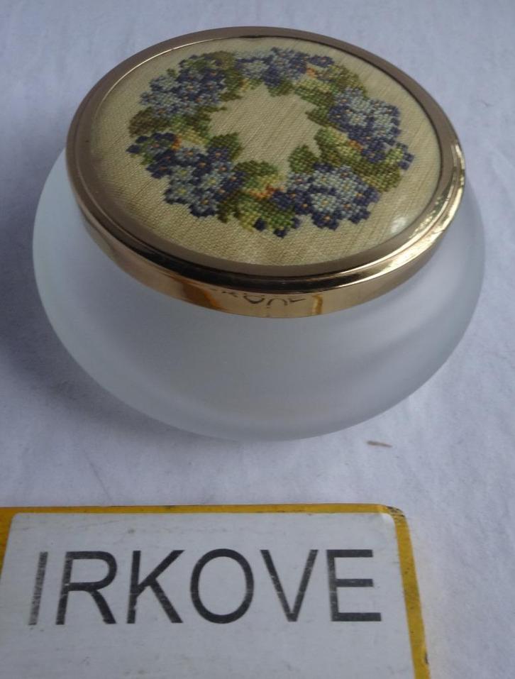DEKSELPOTJE * GEBORDUURD DEKSEL * Nieuwstaat *, Antiek en Kunst, Curiosa en Brocante, Verzenden