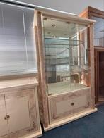 Vitrinekast  in super mooie staat merk Turri, Ophalen, Zo goed als nieuw, 25 tot 50 cm