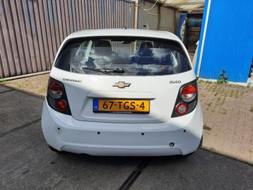 Chevrolet Aveo 1.2 5-DEURS 2012 Wit beschikbaar voor biedingen