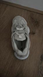 Adidas yeezy ortholite, Adidas, Wit, Ophalen of Verzenden, Sneakers of Gympen