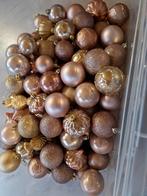 Roze en goudkleurige kerstballen., Diversen, Kerst, Ophalen