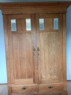Antiek kast, heel, ruimig, hout, 135 breed 210 hoog, Antiek en Kunst, Antiek | Meubels | Kasten, Ophalen
