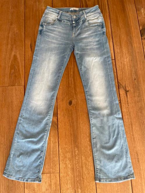 Licht blauwe COJ jeans mt 27-32/28-32, Kleding | Dames, Spijkerbroeken en Jeans, Zo goed als nieuw, W28 - W29 (confectie 36), Blauw