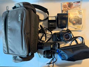 Canon T50 analoog spiegelreflex camera + accessoires beschikbaar voor biedingen