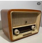 Prachtige Grundig buizenradio, tafelmodel. Type 90 U, Antiek en Kunst, Antiek | Tv's en Audio, Ophalen