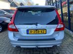 Volvo V70 3.0 T6 AWD Summum LEER / NAVI / CAMERA / SPOILER, Auto's, Te koop, Zilver of Grijs, Geïmporteerd, Benzine