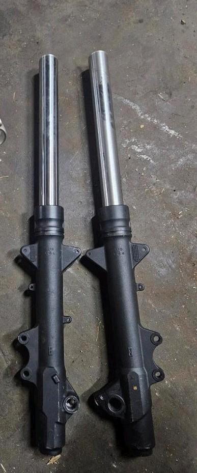 Yamaha XT660Z Tenere voorvork tank remklauwen abs sensor, Motoren, Onderdelen | Yamaha, Gebruikt, Ophalen