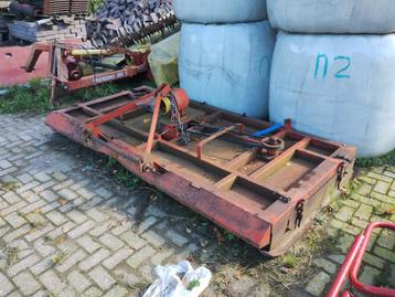 Weilandbloter bloter beschikbaar voor biedingen
