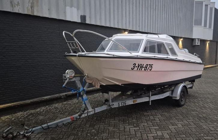 Kajuitboot microplus 502 met 50pk mercury buitenboordmotor, Watersport en Boten, Motorboten en Motorjachten, Gebruikt, Polyester