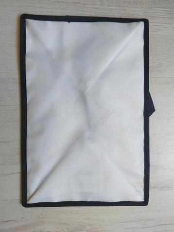 flitser soft boxje beschikbaar voor biedingen