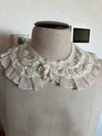 Kraagje crème kleur, Antiek en Kunst, Antiek | Kleding en Accessoires, Ophalen of Verzenden, Dames