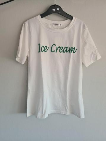 Wit shirt maat M beschikbaar voor biedingen