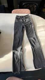 Hippe zwarte Zara flared jeans, Kleding | Dames, Spijkerbroeken en Jeans, Zara, W30 - W32 (confectie 38/40), Ophalen of Verzenden