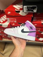 Jordan 1 Mid Barely Grape 38.5 Nieuw!, Ophalen of Verzenden, Nieuw, Roze, Sneakers of Gympen