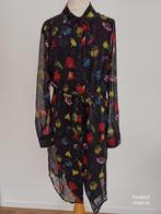 Zwarte jurk met bloemen ceintuur maat xs merk freebird, Zwart, Ophalen of Verzenden, Zo goed als nieuw, Maat 34 (XS) of kleiner