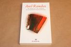 Anil Ramdas. De papegaai, de stier en de klimmende ..., Boeken, Ophalen of Verzenden, Zo goed als nieuw