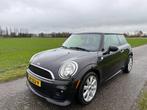 Mini - 2014 - Mini - 1.6 One Pepper - JZ-322-V, Auto's, Mini, Voorwielaandrijving, Gebruikt, Euro 6, 4 cilinders