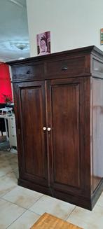 Nette hard houten kast met paneel deuren en lades., Ophalen