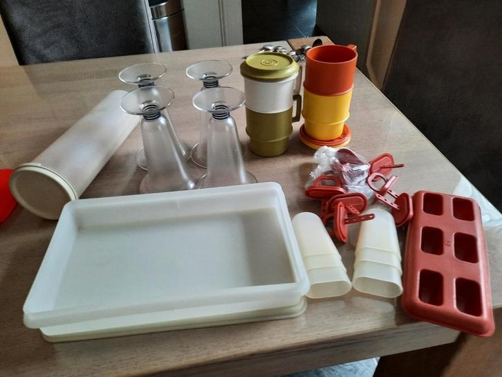 Vintage Tupperware Set, Huis en Inrichting, Keuken | Keukenbenodigdheden, Gebruikt, Ophalen of Verzenden