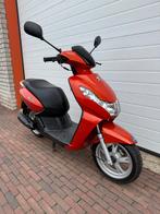 Peugeot Kisbee 25 km bouwjaar 2011, Fietsen en Brommers, Scooters | Peugeot, Ophalen, Gebruikt, Overige modellen, Benzine