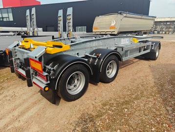 3-assige schamelwagen / container/ aanhangwagen beschikbaar voor biedingen