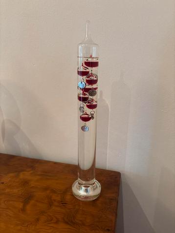 Galileo Thermometer - Binnenthermometer beschikbaar voor biedingen