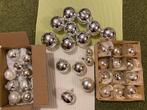 36 Glazen zilveren kerstballen, Ophalen of Verzenden, Gebruikt