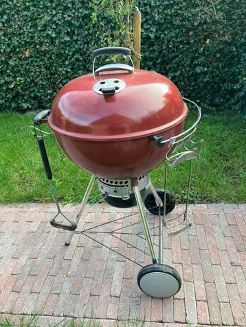 Bbq Weber Houtskool beschikbaar voor biedingen