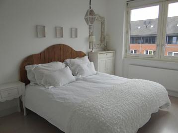 Hoofdbord echt hout voor achter tweepersoonsbed  beschikbaar voor biedingen