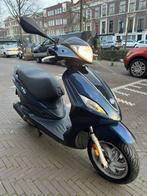 Piaggio new fly, Ophalen, Maximaal 45 km/u, Zo goed als nieuw, Fly