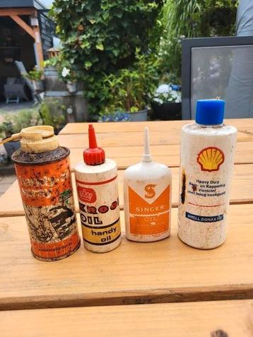 Olie busjes/spray/kroon/shell/singer/handy spray/garage.  beschikbaar voor biedingen