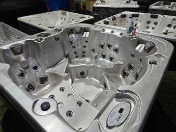 COAST spa kwaliteit jacuzzi incl bezorging&garantie  beschikbaar voor biedingen