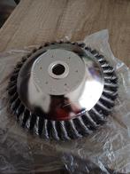 Voor een bosmaaier  Borsele, Ophalen, Nieuw, 1200 watt of meer, 70 mm of meer