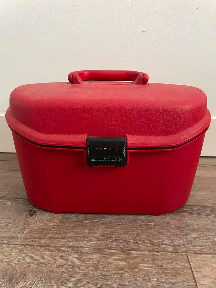Samsonite Rode Beauty Case met Slot en Spiegel, Sieraden, Tassen en Uiterlijk, Beautycases, Gebruikt, Hardcase, Rood, Met slot