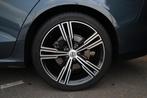 Volvo V60 2.0 B4 Inscription l 360 Camera l Panoramadak | Le, 15 km/l, Euro 6, 4 cilinders, Blauw
